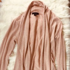 Shrimp color cardigan